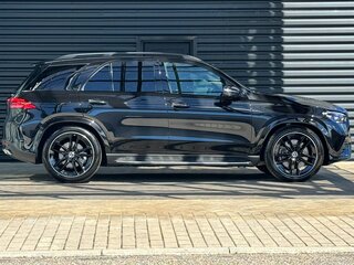 2026 Mercedes-Benz GLE 450 d II (V167) Рестайлинг, чёрный, 16800000 рублей, вид 4