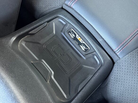 2019 Chevrolet Camaro ZL1 VI Рестайлинг, жёлтый, 6990000 рублей - вид 27