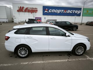 2017 Lada (ВАЗ) Vesta SW I, белый, 820000 рублей, вид 5