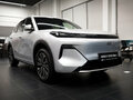 2026 Geely EX5 Гибрид EM-i, серебристый, 3974990 рублей - вид 2