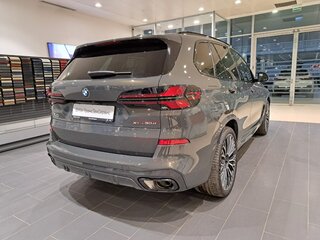 2025 BMW X5 30d IV (G05/G18) Рестайлинг, серый, 16200000 рублей, вид 5