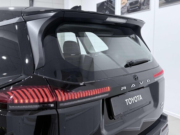2026 Toyota RAV4 VI (XA60), чёрный, 4430000 рублей - вид 6