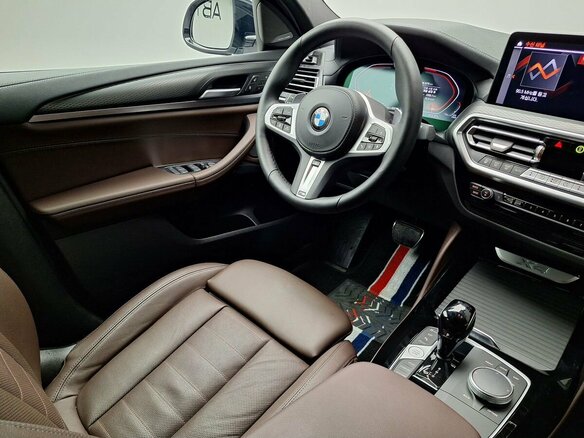 2025 BMW X4 20i II (G02) Рестайлинг, серый, 8950000 рублей - вид 7