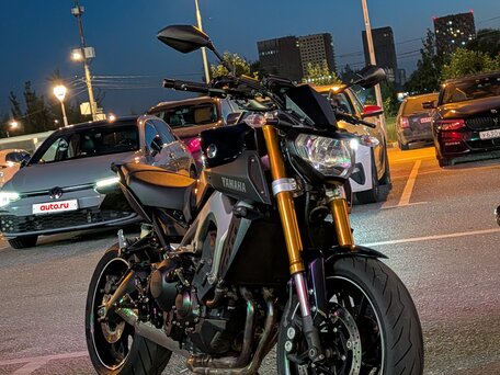 2015 Yamaha MT-09 (FZ-09), фиолетовый, 680000 рублей, вид 1