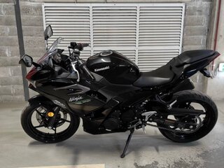 2024 Kawasaki Ninja 500, чёрный, 800000 рублей, вид 2
