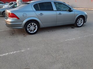 2012 Opel Astra H Рестайлинг, серый, 800000 рублей, вид 3