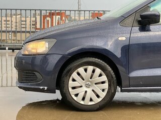 2012 Volkswagen Polo V, синий, 569000 рублей, вид 2