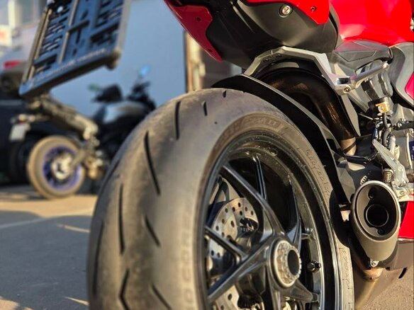 2021 Ducati Panigale V2, красный, 1600000 рублей - вид 8