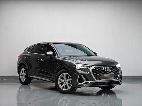 2023 Audi Q3 Sportback 35 TFSI MHEV II (F3), серый, 2240000 рублей, вид 3