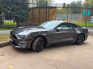 2020 Ford Mustang VI Рестайлинг, серый, 3680000 рублей, вид 4