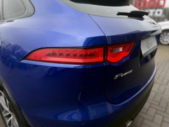 2017 Jaguar F-Pace I, синий, 3199000 рублей - вид 35