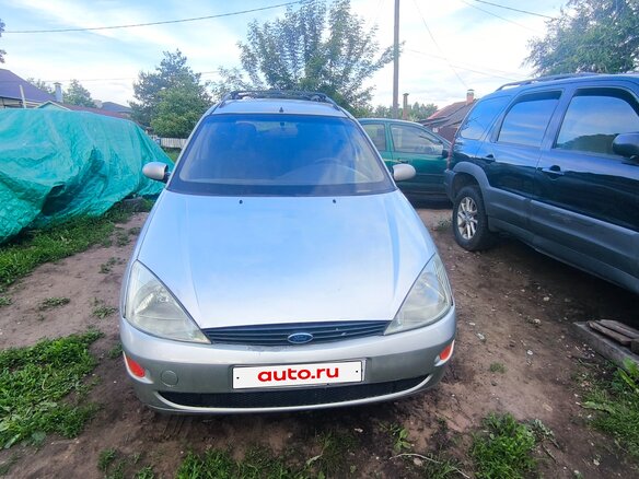 2000 Ford Focus I, серебристый, 80000 рублей
