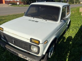 2000 Lada (ВАЗ) 2121 (4x4) I Рестайлинг, белый, 110000 рублей, вид 3