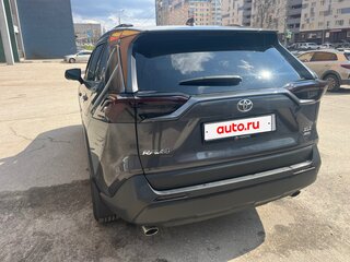 2019 Toyota RAV4 V (XA50), серый, 2825000 рублей, вид 3