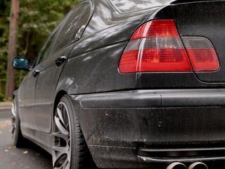 2000 BMW 3 серии 320i IV (E46), чёрный, 580000 рублей, вид 4