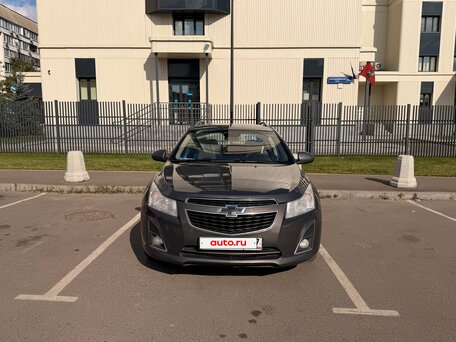 2013 Chevrolet Cruze I Рестайлинг, серый, 930000 рублей, вид 2