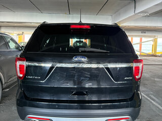 2017 Ford Explorer V Рестайлинг, чёрный, 2150000 рублей, вид 4