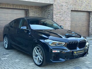 2021 BMW X6 40i III (G06), чёрный, 5780000 рублей, вид 3