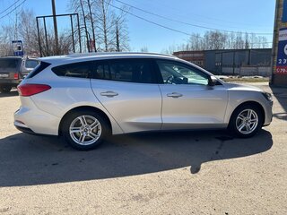 2019 Ford Focus IV, серебристый, 1450000 рублей, вид 2