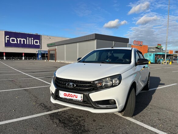 2017 Lada (ВАЗ) Vesta I, белый, 670000 рублей - вид 1