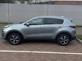 2020 Kia Sportage IV Рестайлинг, серый, 2390000 рублей, вид 5