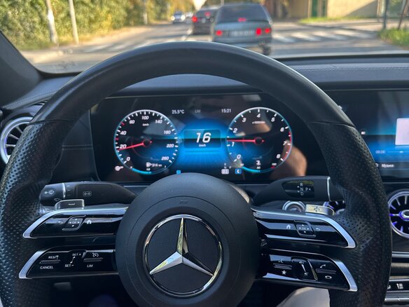 2020 Mercedes-Benz E-Класс 200 V (W213, S213, C238) Рестайлинг, белый, 3790000 рублей - вид 12