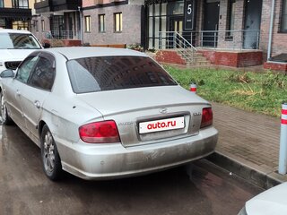 2005 Hyundai Sonata IV (EF) Рестайлинг, серый, 400000 рублей, вид 4