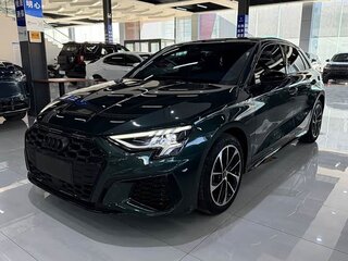 2022 Audi A3 Sportback 35 TFSI IV (8Y), зелёный, 2118000 рублей, вид 1