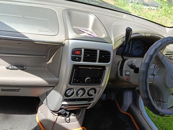 2002 Nissan Cube I Рестайлинг (Z10), голубой, 265000 рублей - вид 11
