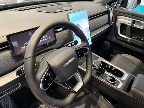 2026 Jaecoo J7 I Рестайлинг, чёрный, 3259000 рублей - вид 21