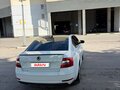 2019 Skoda Octavia III (A7) Рестайлинг, белый, 900000 рублей - вид 1