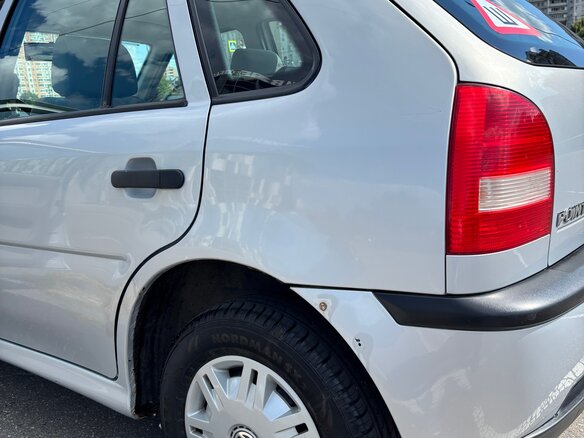 2004 Volkswagen Pointer, серебристый - вид 7