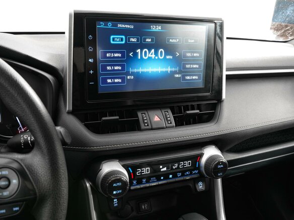 2021 Toyota RAV4 V (XA50), белый, 3240000 рублей - вид 12