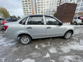 2015 Lada (ВАЗ) Granta I, серебристый, 400000 рублей, вид 4