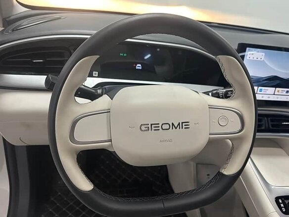 2025 Geely EX2, белый, 1691033 рублей - вид 7