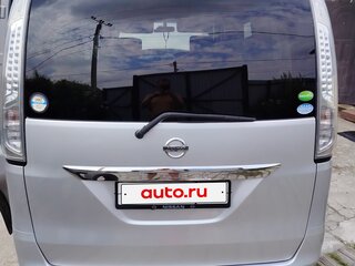 2015 Nissan Serena IV (C26), серебристый, 1300000 рублей, вид 3