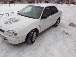 1997 Toyota Corolla VIII (E110), белый, 190000 рублей, вид 2