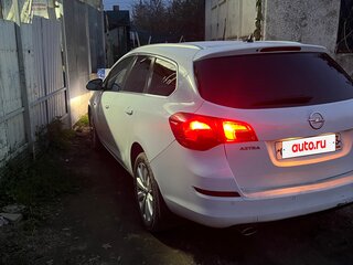 2011 Opel Astra J, белый, 650000 рублей, вид 3