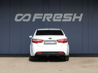 2012 Kia Rio 5-speed III, белый, 645000 рублей, вид 4