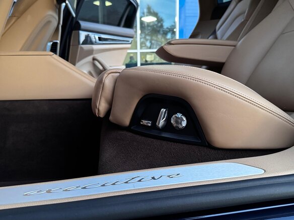 2018 Porsche Panamera Turbo S E-Hybrid Executive II, синий, 7999000 рублей - вид 24