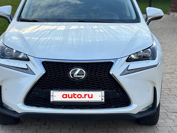 2017 Lexus NX 200t I, белый, 3500000 рублей