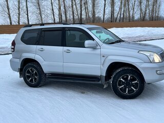2007 Toyota Land Cruiser Prado 5-speed 120 Series Рестайлинг, серебристый, 2500000 рублей, вид 3
