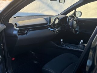 2018 Toyota C-HR I, чёрный, 1750000 рублей, вид 5