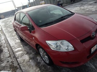 2007 Toyota Auris I, красный, 660000 рублей, вид 4