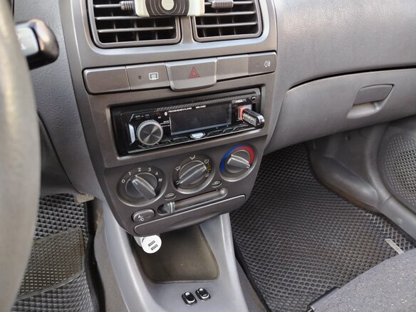 2004 Hyundai Accent ТагАЗ II, серый, 370000 рублей - вид 8