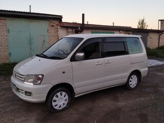1998 Toyota Town Ace Noah III, белый, 680000 рублей, вид 1