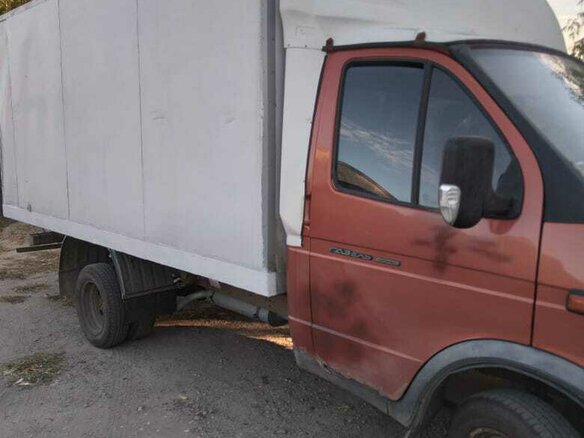 2011 ГАЗ ГАЗель (3302), красный, 860000 рублей