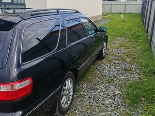 2000 Toyota Camry Gracia IV (XV20) Рестайлинг, чёрный, 700000 рублей, вид 3