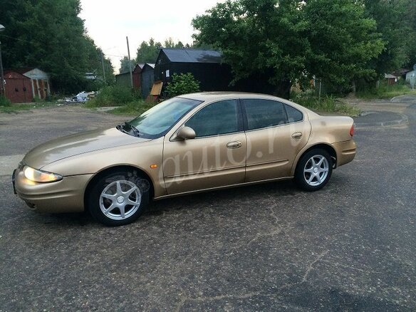 1999 Chevrolet Alero, бежевый, 380000 рублей - вид 4