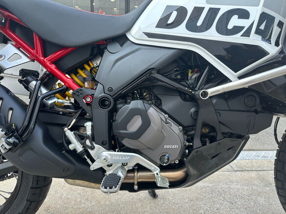 2024 Ducati DesertX, белый, 1500000 рублей - вид 7